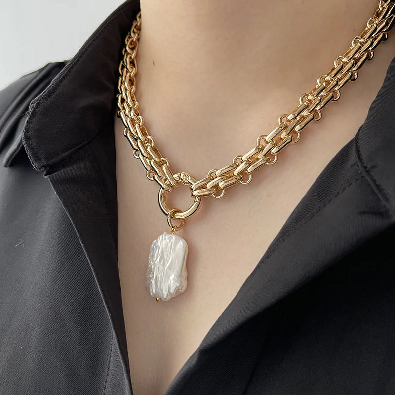 Pearl Pendant Chunky Chain Necklace