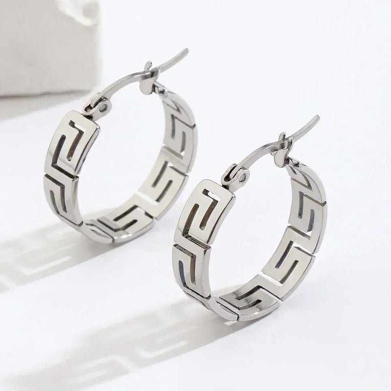 Fashionable gold/silver plated earrings